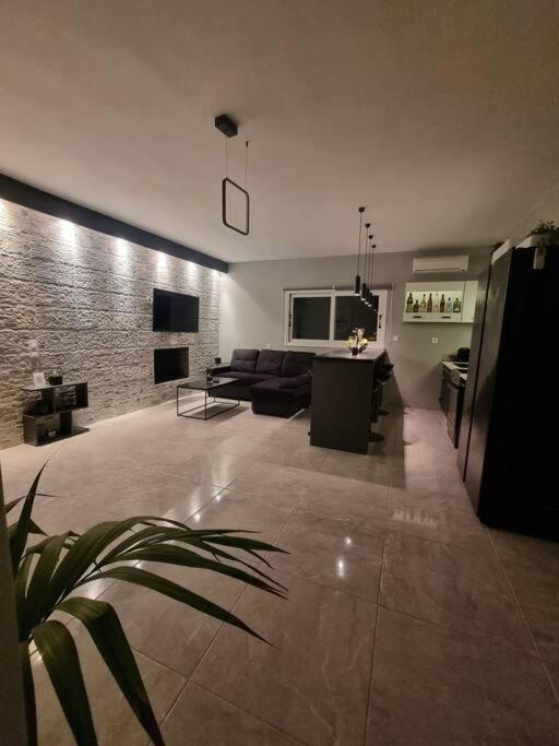 Luxvilla Agioi Deka  エクステリア 写真